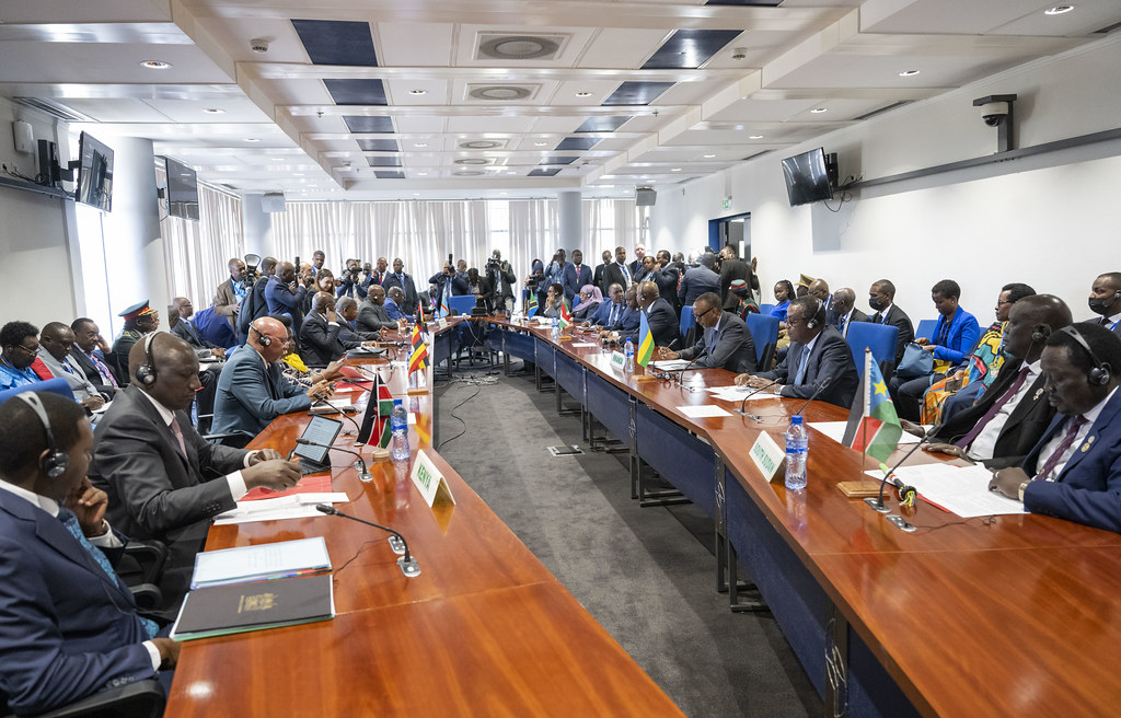 Kagame et Tshisekedi autour d’une table sur sécurité en RDC