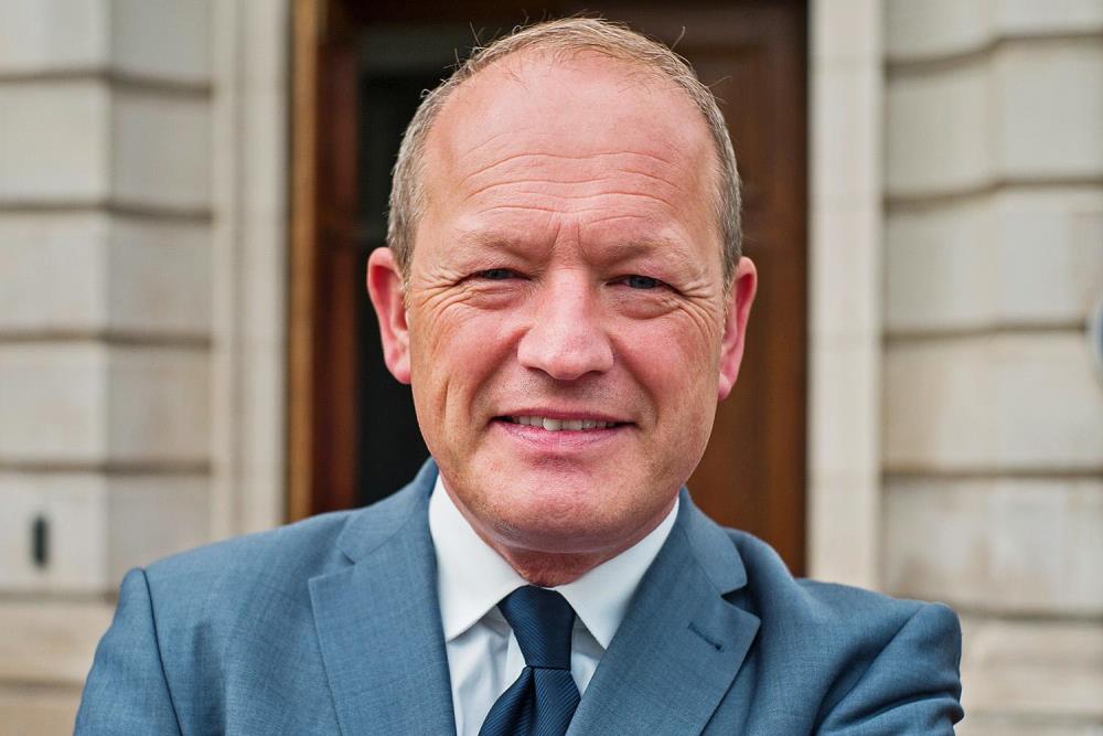 Simon Danczuk soutient la politique d’asile du Royaume-Uni au Rwanda : Ses raisons