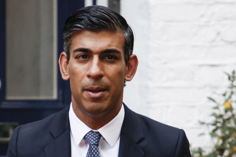Rishi Sunak sème le doute sur les vols d’asile vers le Rwanda cet été