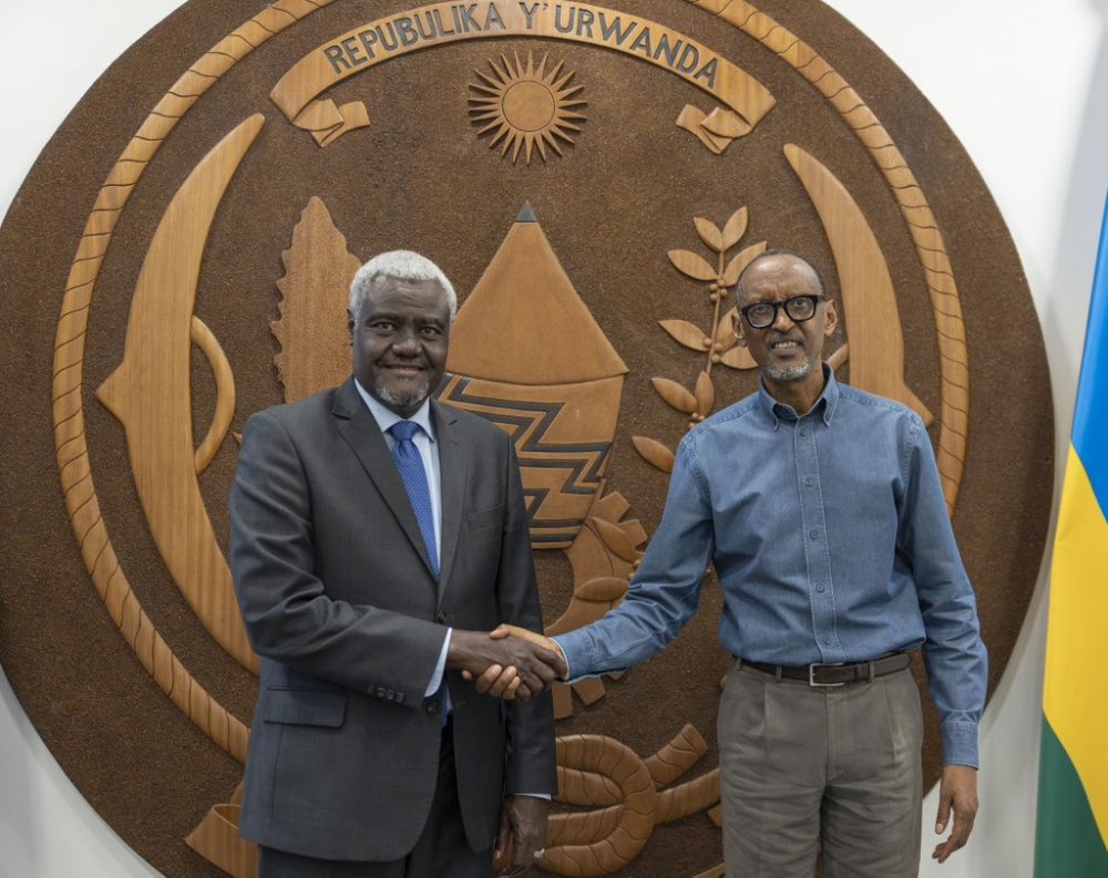 Sécurité Africaine : Le président Kagame et Mahamat partagent leurs visions