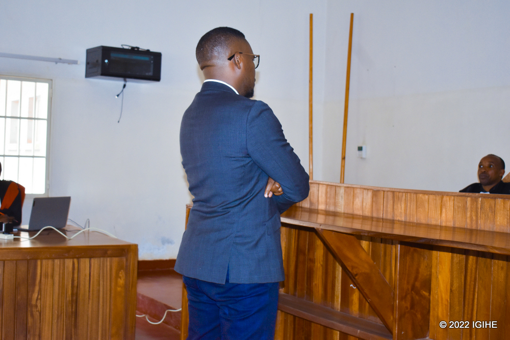 Le parquet requiert 20 ans de prison et 200 million d’amende contre Edouard Bamporiki