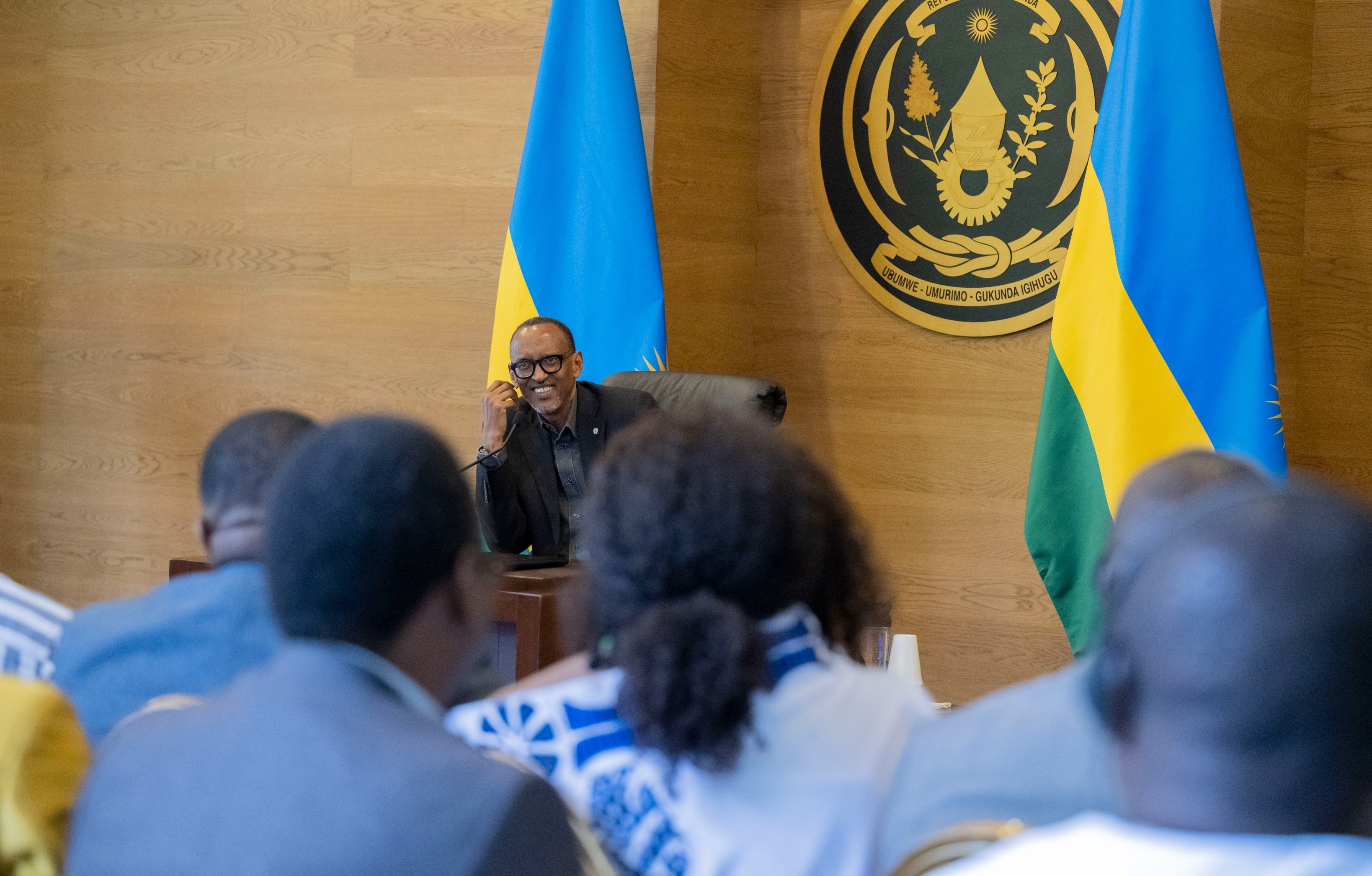 Dormez sur vos deux oreilles, je veille sur votre sécurité : Paul Kagame aux Rwandais