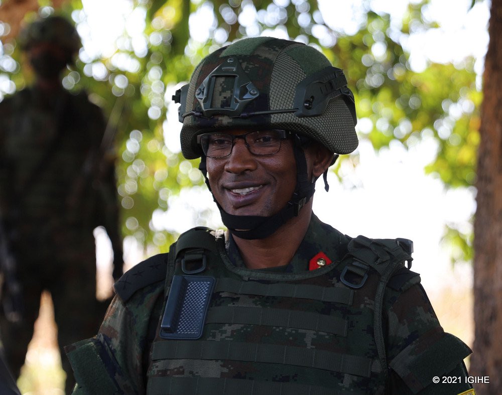 Le Général-Major Kabandana promu au grade de Lieutenant-Général