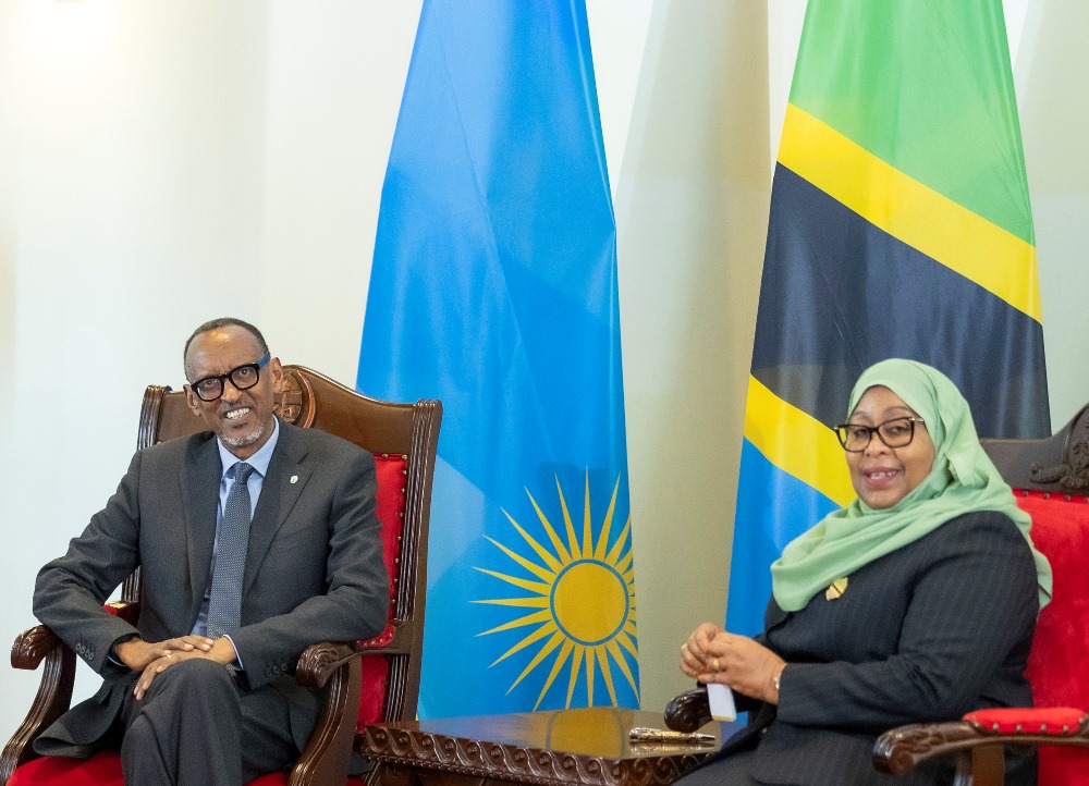 Le président Kagame rencontre Suluhu pour consolider lalliance