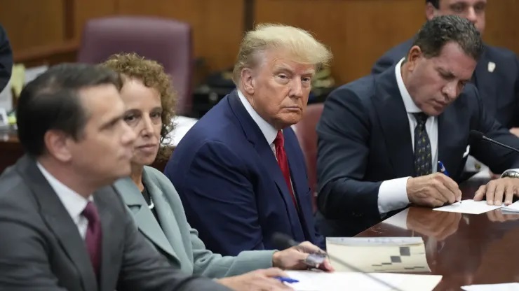 Donald Trump inculpé dans le procès Stormy Daniels