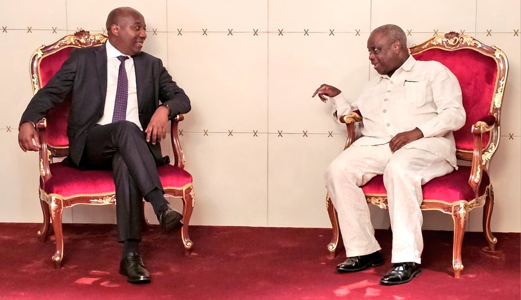 Dr Ngirente à Luanda pour le 10e Sommet extraordinaire de la région des Grands Lacs