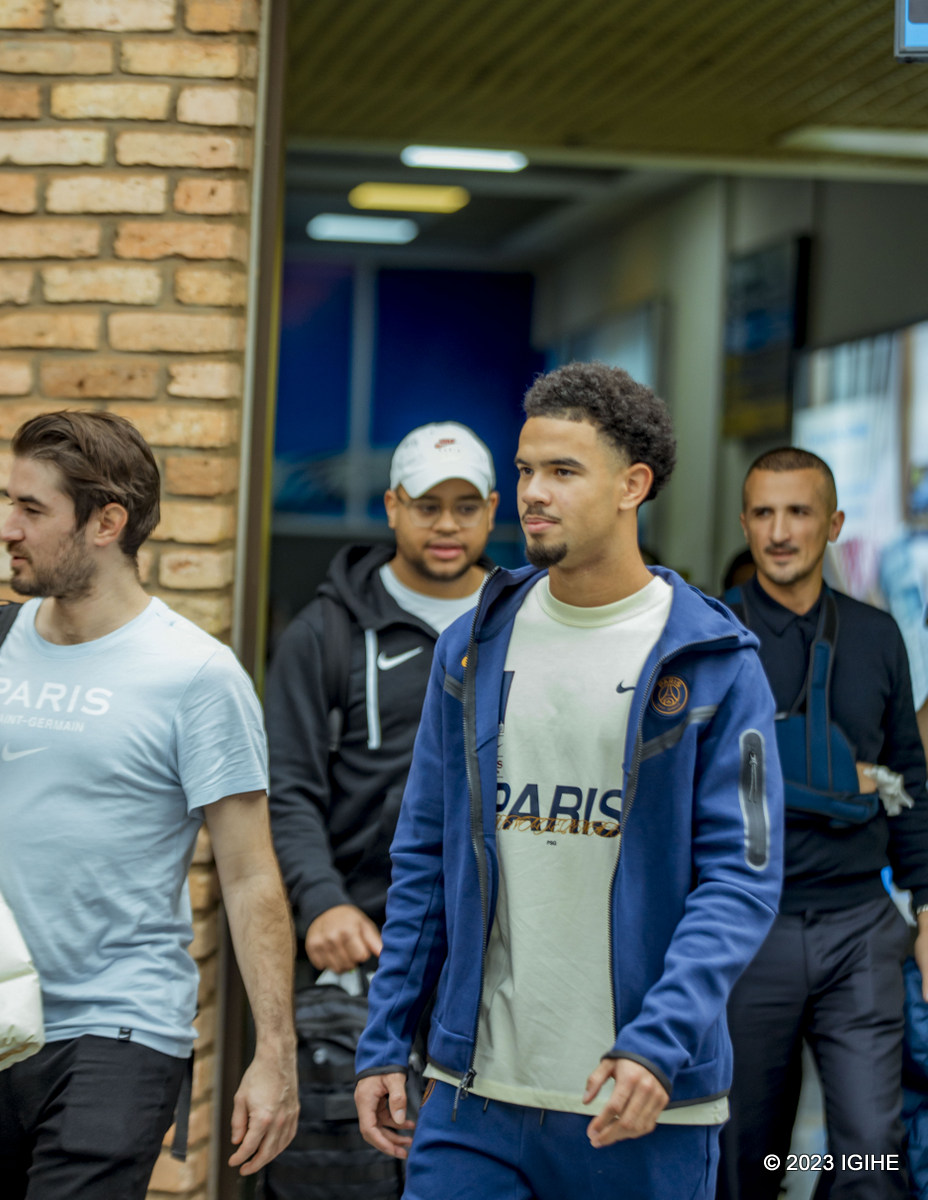 Warren Zaïre-Emery : star de PSG explore le Rwanda