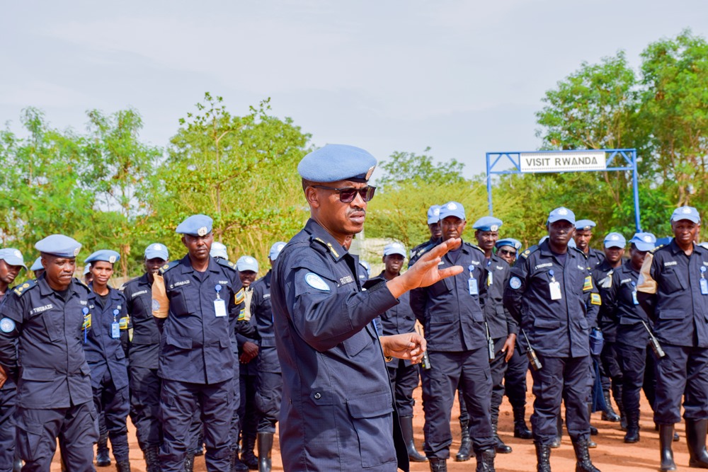 Les casques bleus rwandais déployés au Sud Soudan visités par le chef des opérations de la MINUSS
