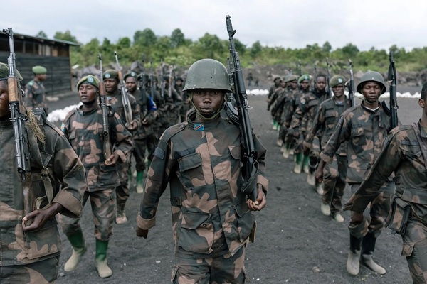 Les FARDC accusées de pillage après une défaite face au M23 à Mambasa