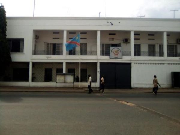 Un employé de l’ambassade de la RDC à Bujumbura arrêté et transféré discrètement à Kinshasa