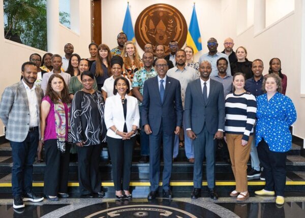 Le Président Kagame reçoit une délégation de la Fondation Susan Thompson Buffett