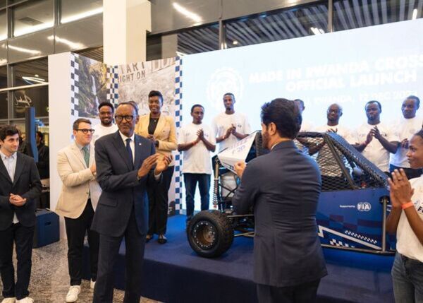 Les étudiants du Rwanda Polytechnic se fixent de nouvelles ambitions après la fabrication de leur première voiture de course