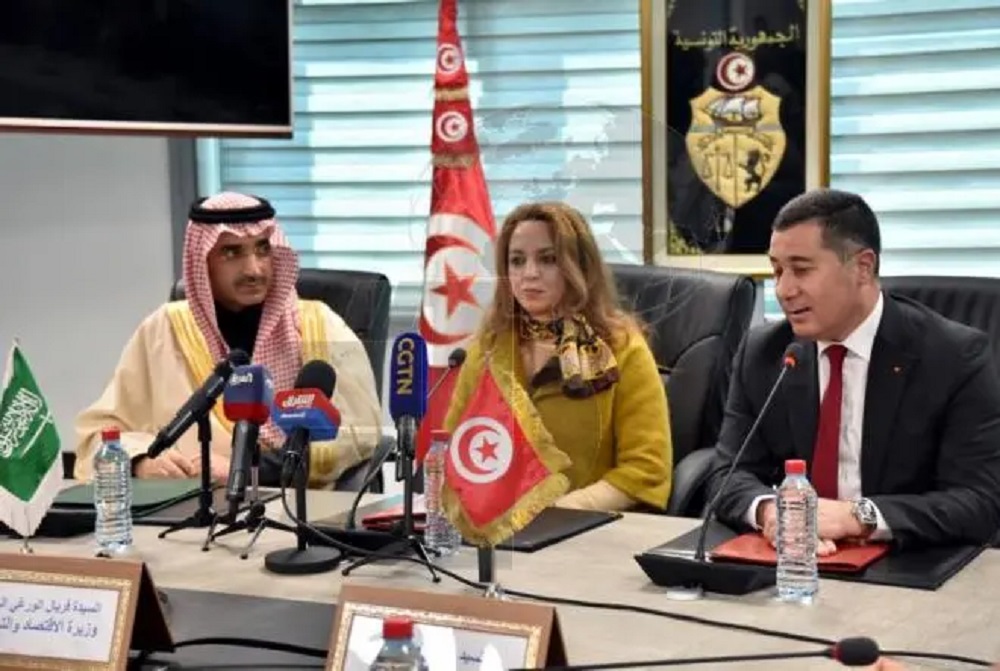 Tunisie : le Fonds saoudien pour le développement injecte 55 millions de dollars dans la rénovation du réseau ferroviaire de transport de phosphate