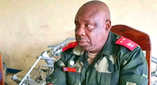 Le Général Major Peter Cirimwami passe l’arme à gauche