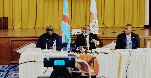 Le voile déchiré des manœuvres de Tshisekedi
