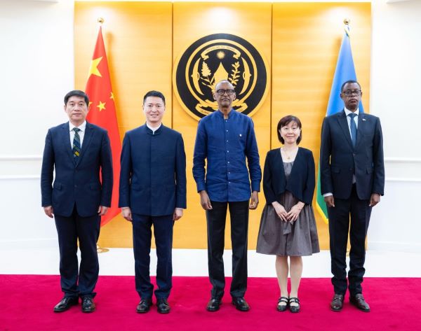 Le Président Kagame reçoit l’Ambassadeur Gao Wenqi, nouveau représentant de la Chine au Rwanda