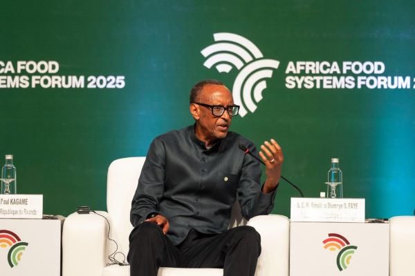 Le Président Kagame exhorte la jeunesse africaine à transformer l’agriculture au-delà des discours