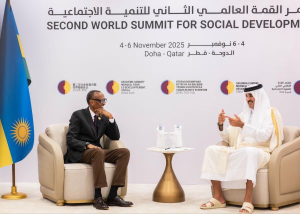 Le Président Kagame s’entretient avec l’Émir du Qatar sur la coopération bilatérale