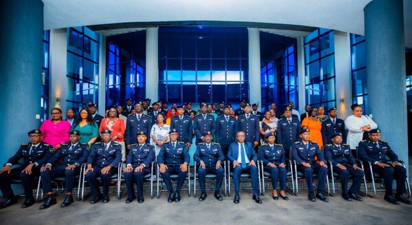 154 policiers honorés pour leur départ à la retraite lors d'une cérémonie officielle à Kacyiru