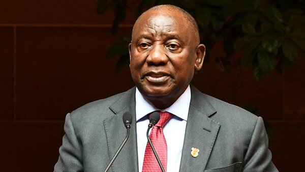 Ramaphosa oscille entre conflits d'intérêts