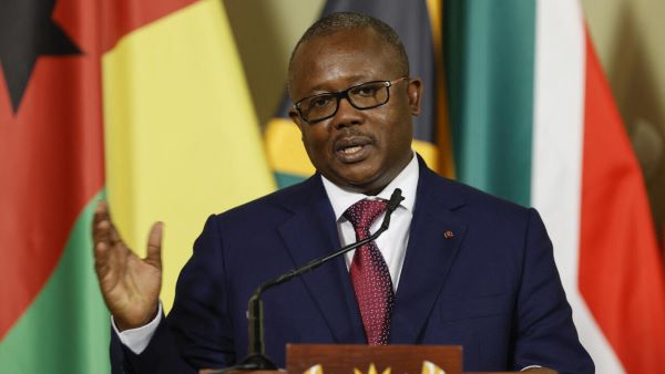 Guinée-Bissau : le président Umaro Sissoco Embaló destitué par l’armée