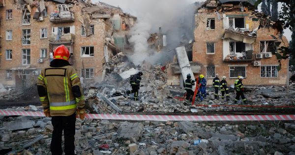 L’Union européenne et le Royaume-Uni convoquent l’ambassadeur russe après des frappes à Kiev