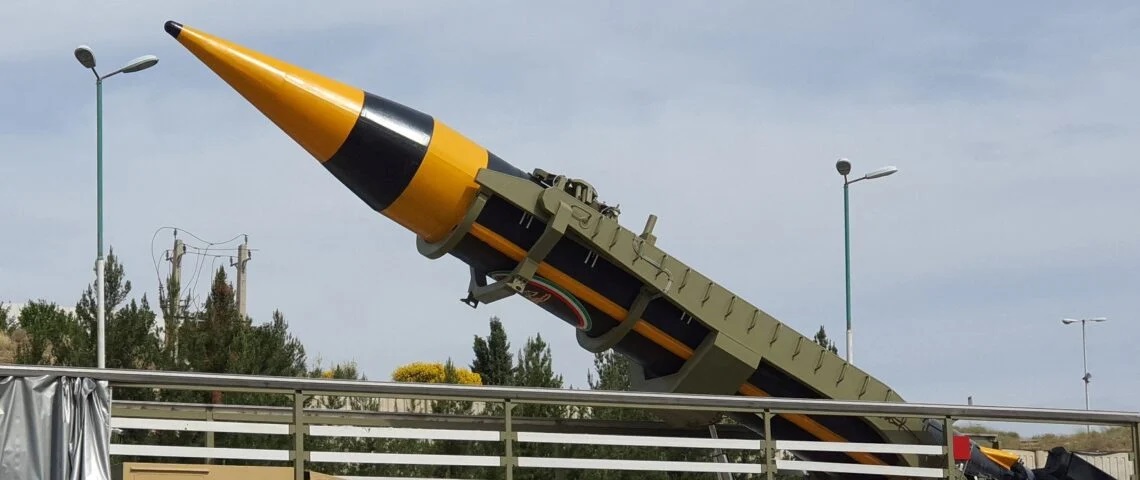 Kheibar, le nouveau missile Iranien dévoilé, la tension monte au proche-orient