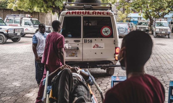 Haïti : Médecins Sans Frontières ferme indéfiniment sa clinique d’urgence à Port-au-Prince