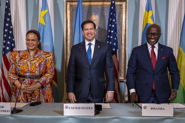 Pas de signature de l’accord de paix Rwanda-RDC ce 15 juin, annonce le ministre Nduhungirehe