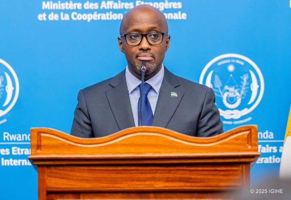 Nduhungirehe réfute les accusations de Suminwa sur l’implication du Rwanda en RDC