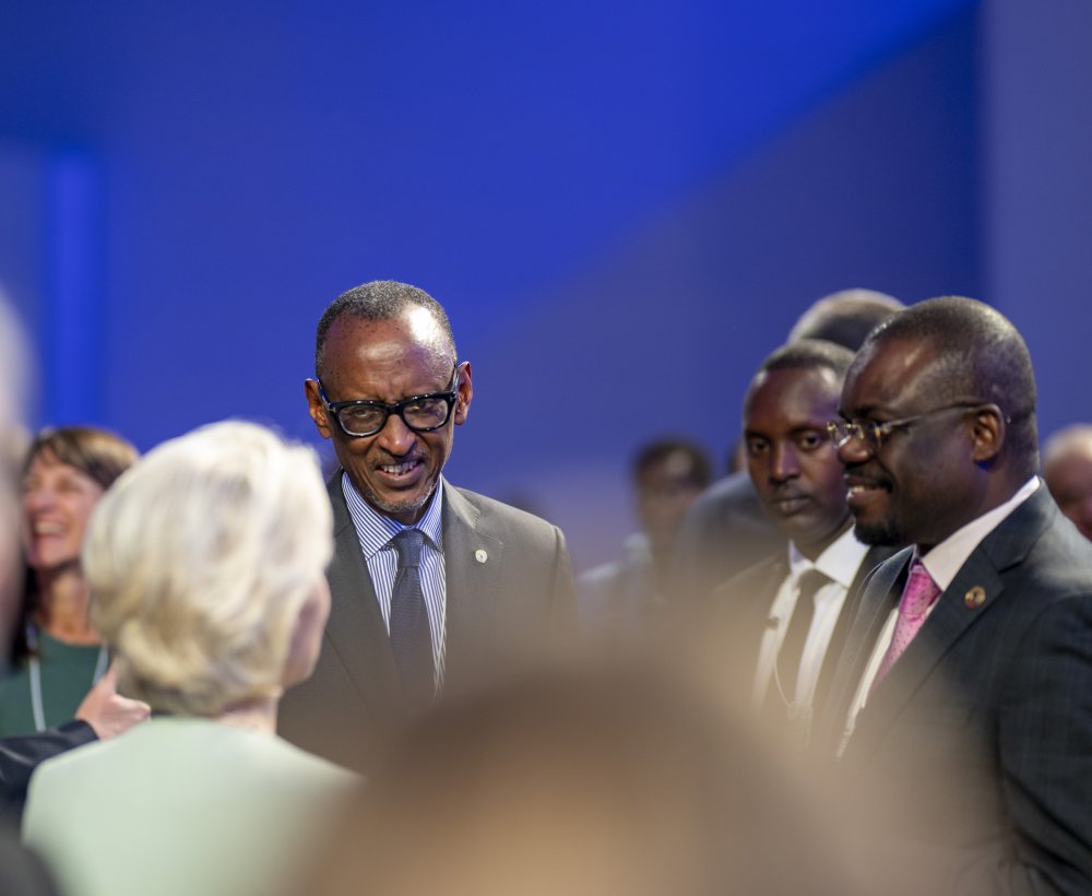 Davos 2024: Première journée dynamique pour Kagame (Photos)