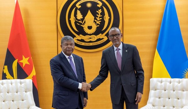 Paul Kagame et João Lourenço s’entretiennent sur la crise en RDC