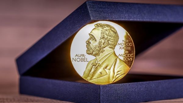 Le ministre Nduhungirehe parmi les dirigeants soutenant Trump pour le prix Nobel