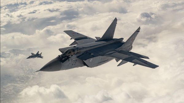 Tensions aériennes entre la Russie et l’Estonie : Moscou dément toute violation de l’espace aérien