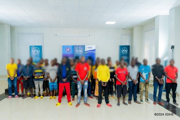 RIB démantèle un réseau de voleurs présumés ayant subtilisé plus de 400 millions de francs rwandais