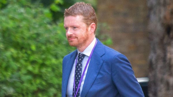 Royaume-Uni : le chef de cabinet du PM démissionne suite au scandale de la nomination de Mandelson comme ambassadeur