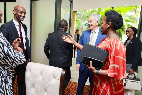 Tony Blair en visite au Rwanda