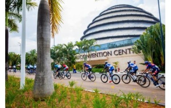 Le gouvernement annonce des fermetures de routes, des congés scolaires et le télétravail en amont des Mondiaux UCI