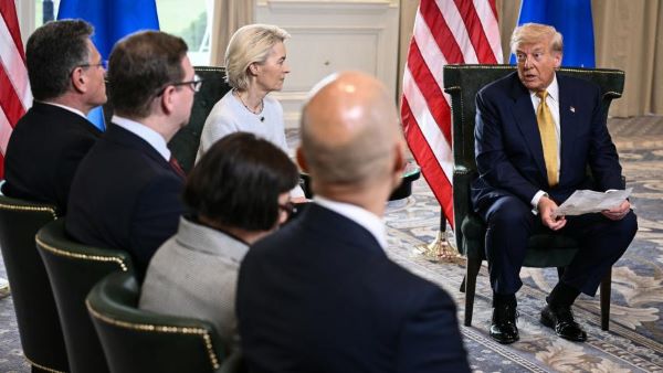 L'accord commercial UE-USA fait l'objet de vives critiques du bloc européen