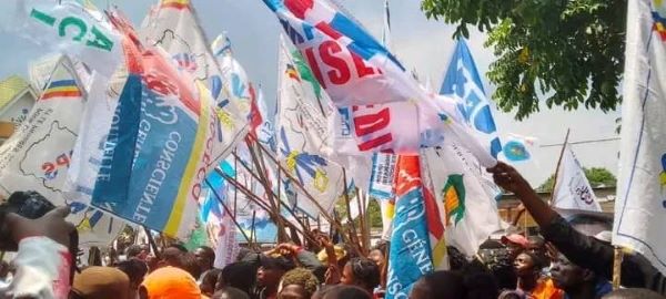 La souveraineté parlementaire à l’épreuve des fidélités politiques
