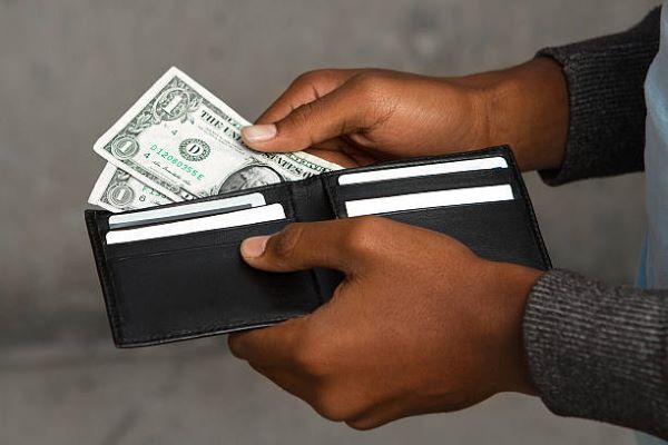 Le Rwanda interdit la fixation non autorisée des prix en devises étrangères