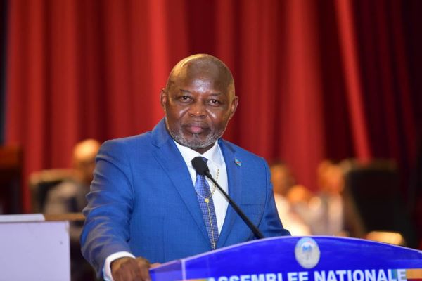 Vital Kamerhe s’oppose à la suspension des salaires dans les zones contrôlées par l’AFC/M23