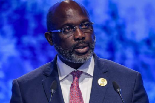 L'ex-star du football et Président libérien Weah confirme sa retraite politique